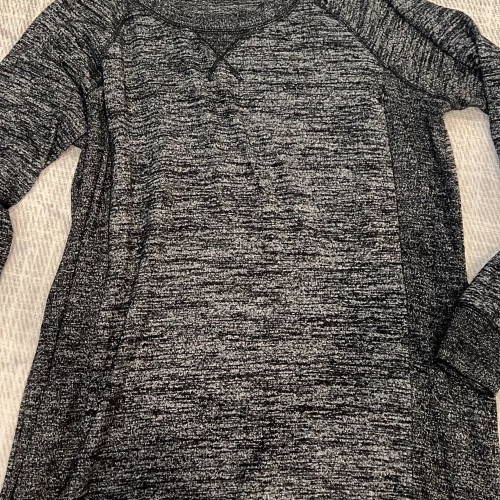 Lot of maternity nursing tops